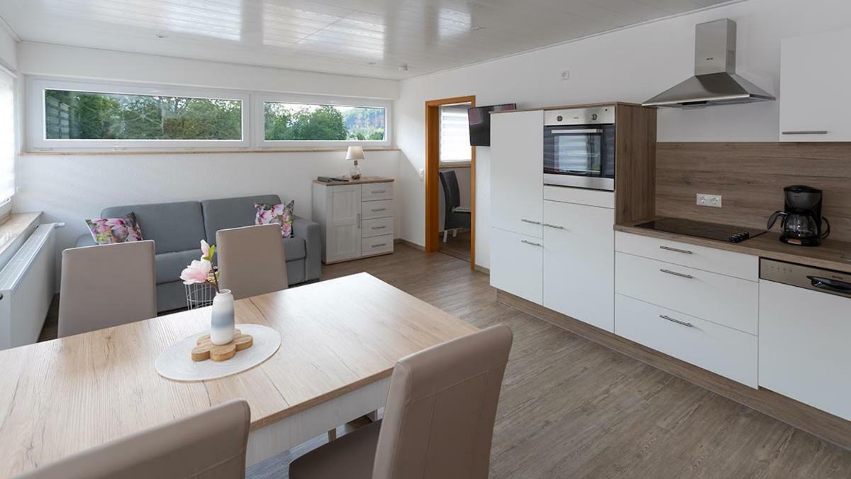 Gaestezimmer - Ferienwohnung 1 - Brauhaus Duerr Dorfprozelten ภายนอก รูปภาพ